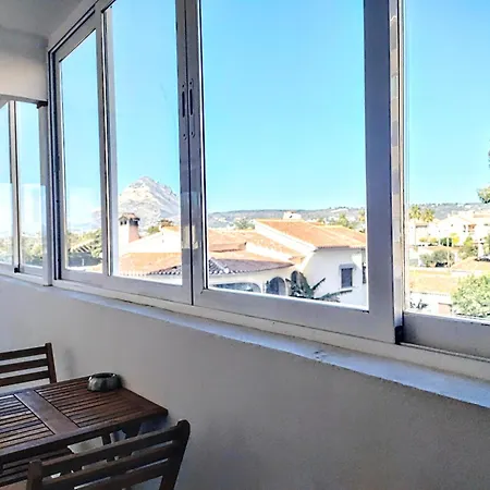 Spacious Nearby Arenal Apartment Javea