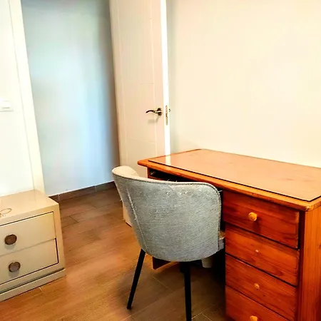 Spacious Nearby Arenal Apartment *